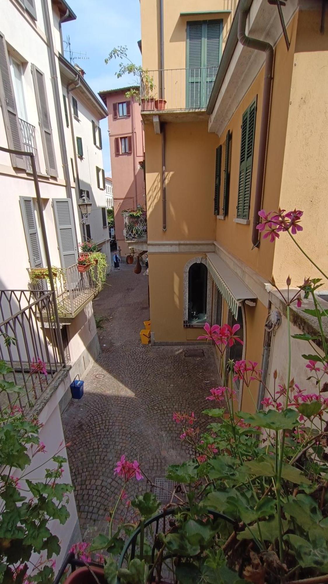 A Pochi Passi Dal Lago Vista Vicolo Lecco Zewnętrze zdjęcie